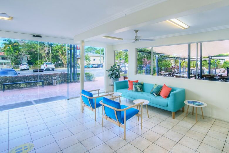 Hotel Cairns Queenslander