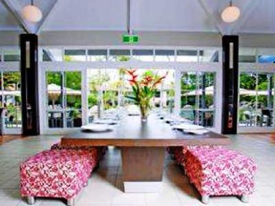 Hotel Rendezvous Reef Resort