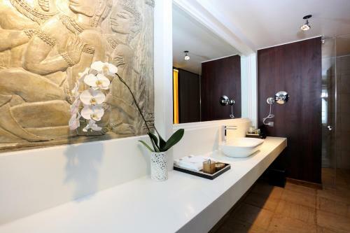 Arunreas Hotel