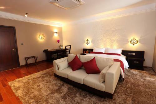 Arunreas Hotel
