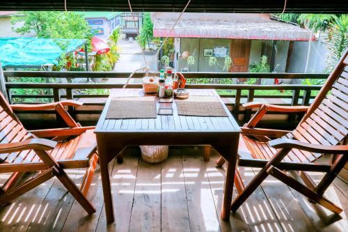 Hostal Old Khmer House 2