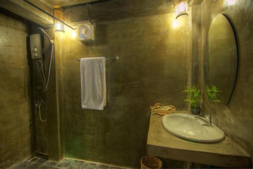 Hostal Old Khmer House 2