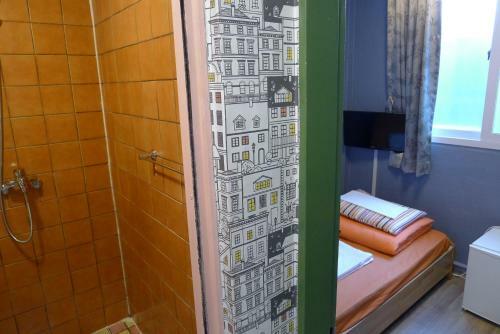 The House Hostel