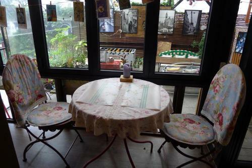 The House Hostel