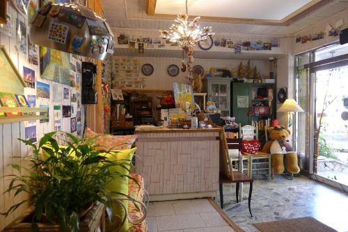 The House Hostel
