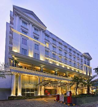 Hotel Savero Golden Flower