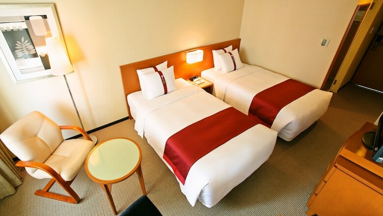 Hotel Ana Holiday Inn Sendai
