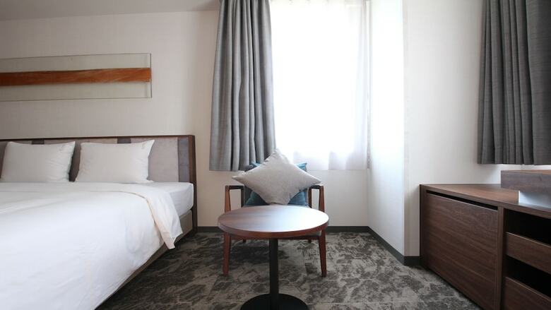 Hotel Ana Holiday Inn Sendai
