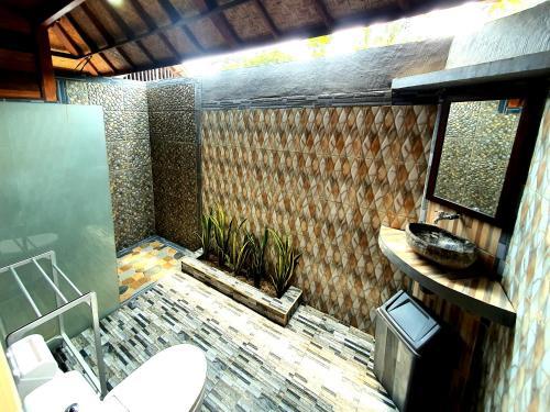 Hostal Lembongan Tropical