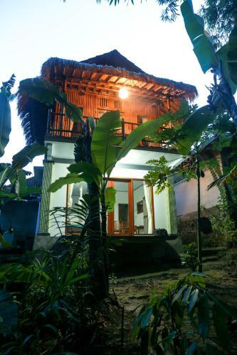 Salacca Inn