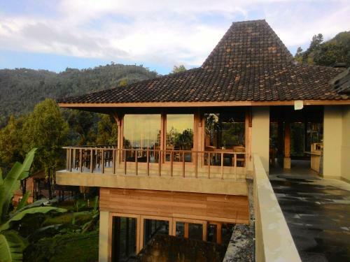 Melanting Cottages