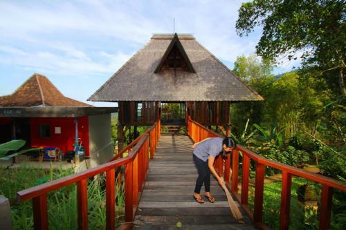 Melanting Cottages