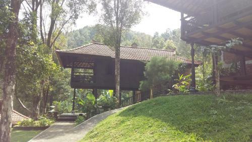 Melanting Cottages