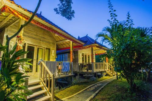 Lotus Garden Huts