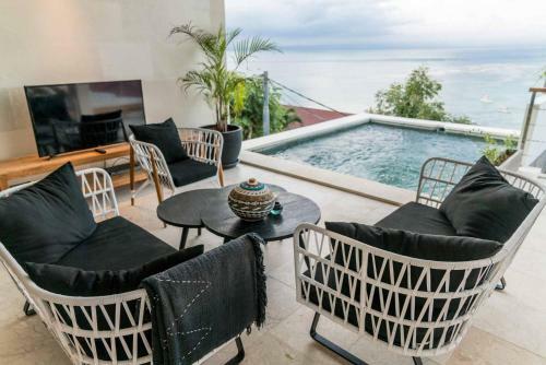 Lembongan Aqua Villas