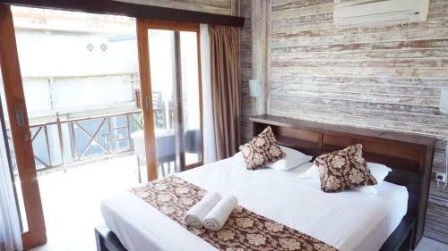 Nyuh Gading Home Stay