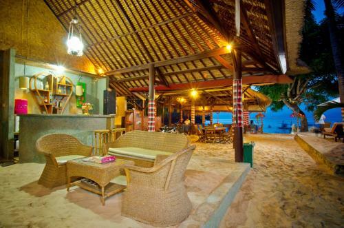 Lumbung Bali Huts