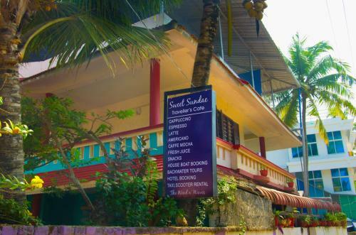 Hostal The Wind N Waves