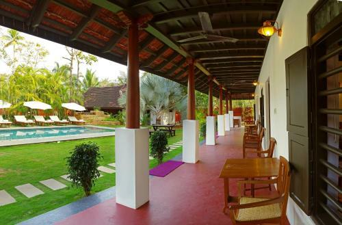 Hotel El Oceano Beach Villas