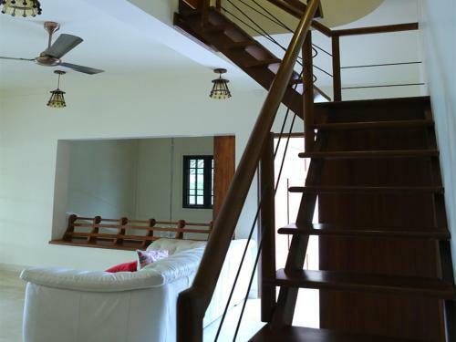 Aratt Mansion