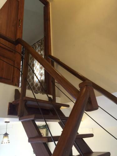 Aratt Mansion