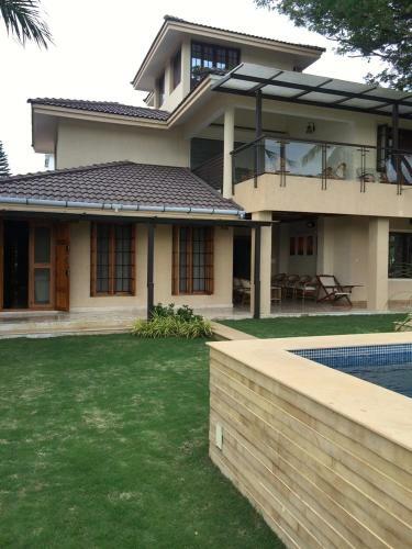 Aratt Mansion