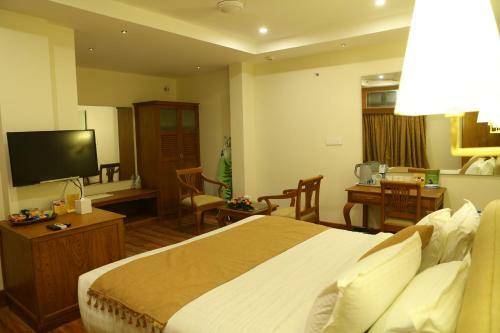 Hill Palace Hotel & Spa