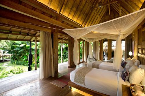 Hotel Blue Karma Resort