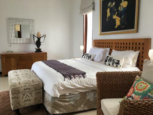 Indigo Dream Villa