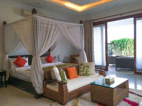 Indigo Dream Villa