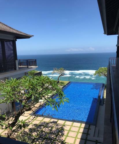 Indigo Dream Villa