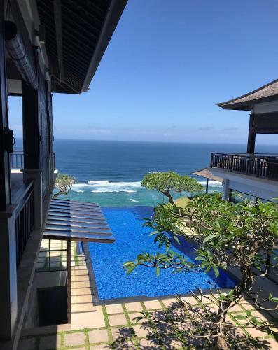 Indigo Dream Villa