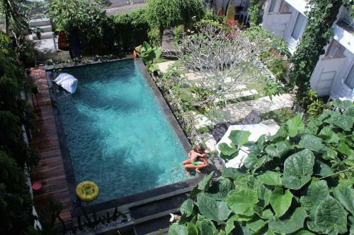 Hostal Bingin Inn