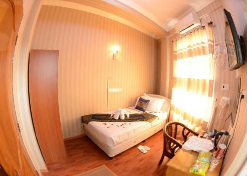 Royal Naung Yoe Hotel
