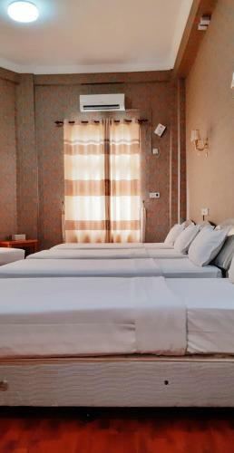 Royal Naung Yoe Hotel
