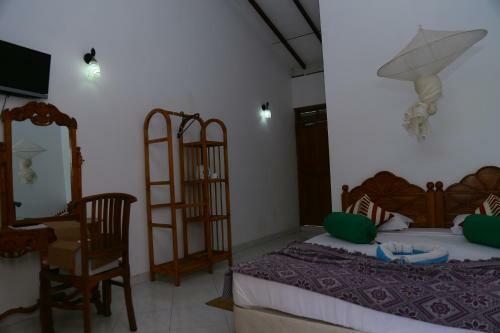 Hotel Rukmali Avanhala