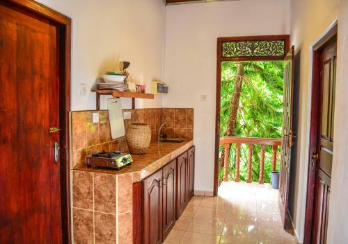 Hostal Araliya Gardens