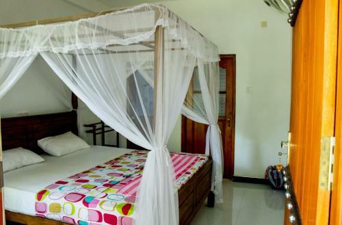 Hostal Orchid Rest