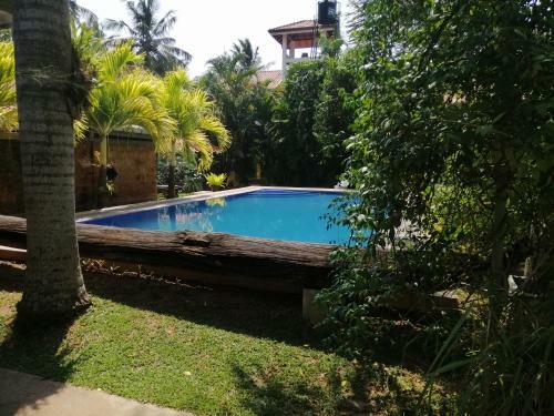 Pavana Hotel
