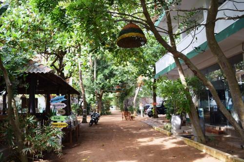 Rupa's Hotel