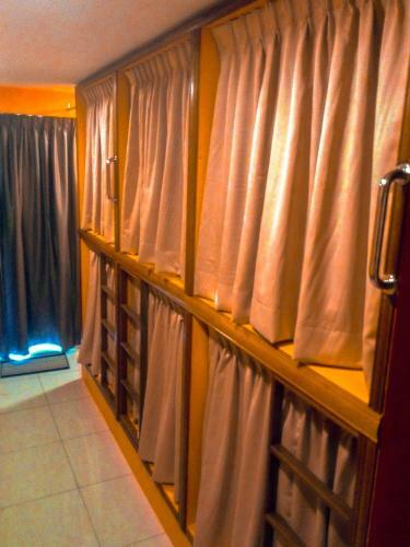 Hostal Magpie Residence