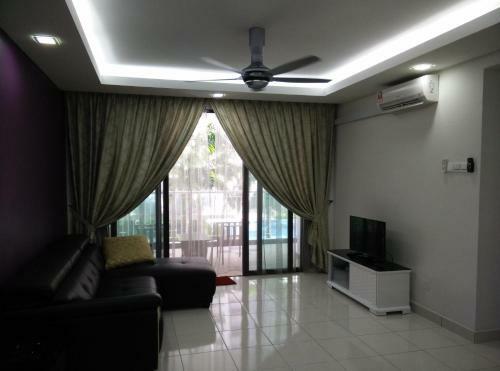 Apartamento Indah Alam Condo