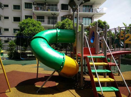 Apartamento Indah Alam Condo
