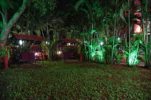 Hotel Girivihar Holiday Club