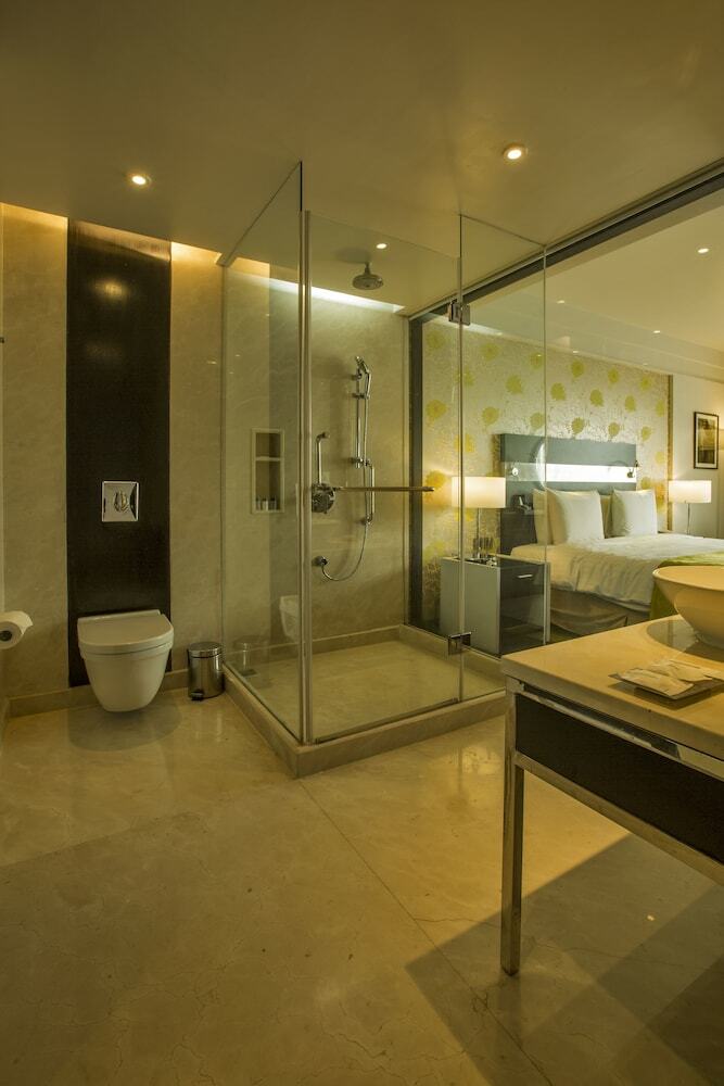 Hotel Courtyard By Marriott Pune City Centre