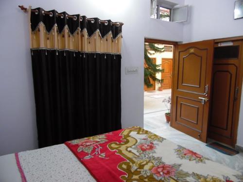 Bed & Breakfast Keshav Palace