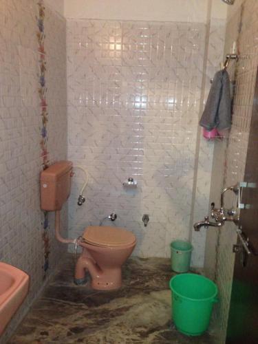 Hostal Suri Guest House