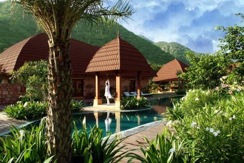 Hotel Ananta Spa & Resorts