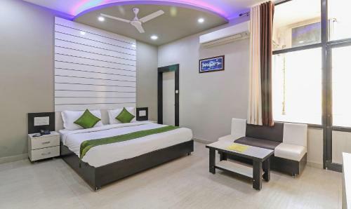Hotel Raj Garden