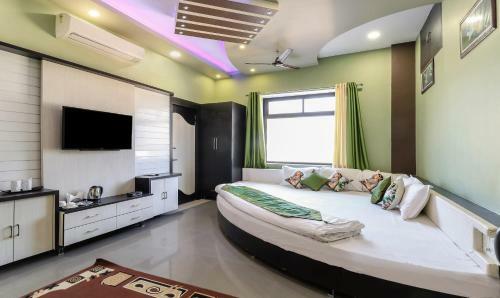 Hotel Raj Garden